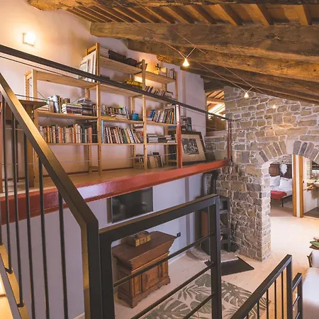 Gorgeous In With Wifi Lägenhet Oprtalj