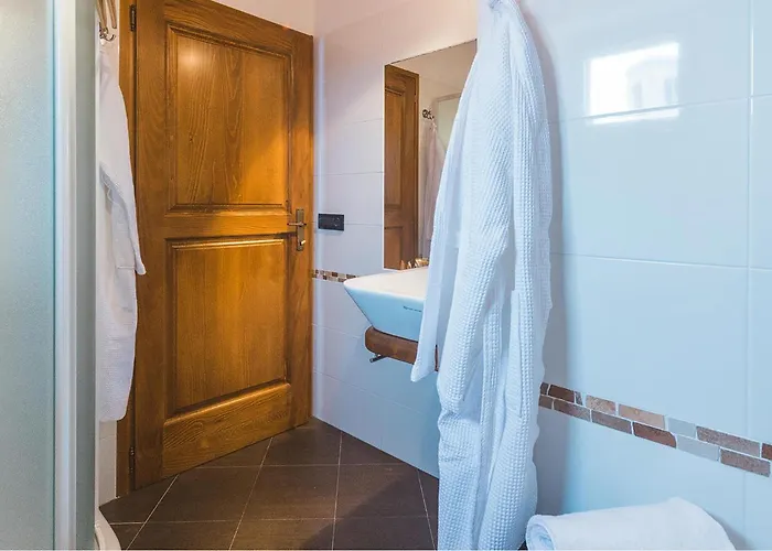 Gorgeous In With Wifi *